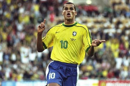 拉菲尼亚也 拉菲尼亚也